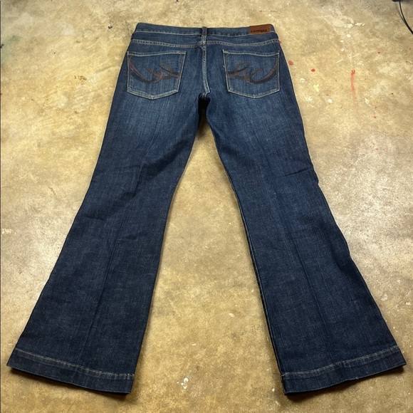 Express Dark Blue Eva Fit and Flare trouser Jeans
Size: 10s (See measurement) - Picture 4 of 9